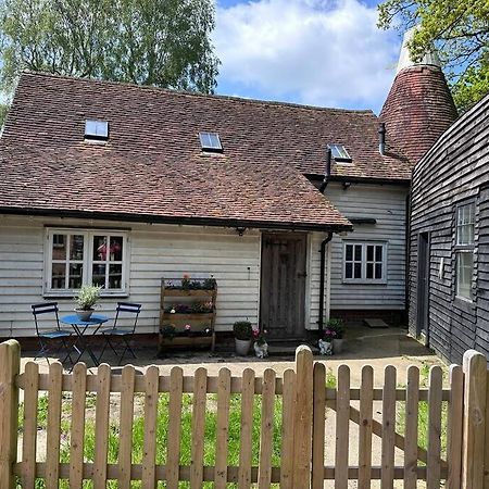 Beautiful 2 Bed Oast - 15 Acre Farm - Tunbridge Wells别墅 外观 照片