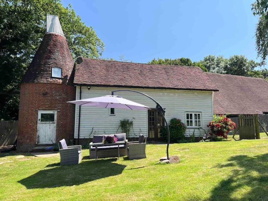 Beautiful 2 Bed Oast - 15 Acre Farm - Tunbridge Wells别墅 外观 照片